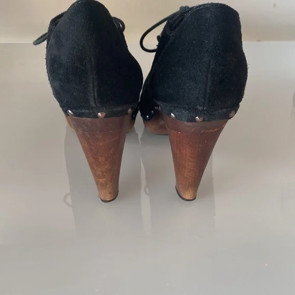 Banana Republic Black Suede Lace Up Heeled Boots, Sz 8 - Picture 7 of 10